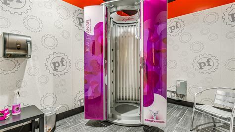 planet fitness red light therapy reviews.